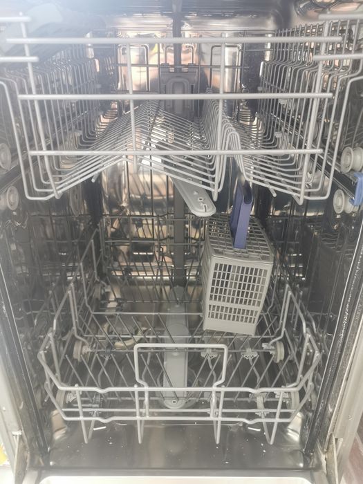 Zmywarka do zabudowy 45cm Beko DIS 1520N