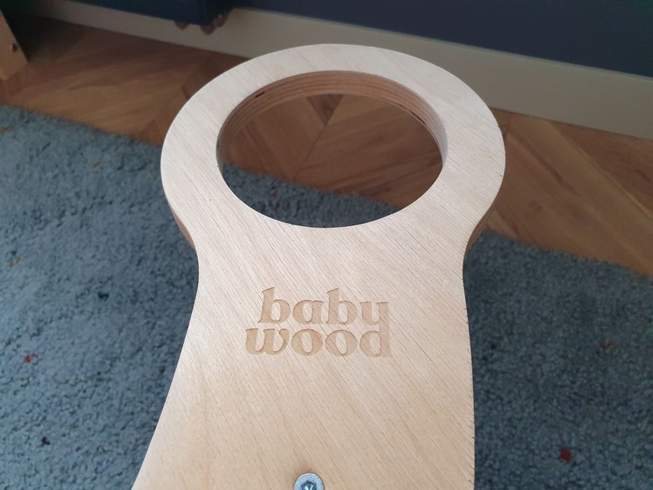 Baby Wood bujak drewniany rozmiar M dla dziecka