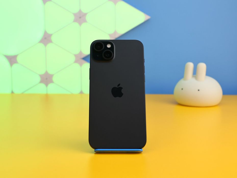 Смартфон Apple iPhone 15 Plus 128GB Black (159196) Б/У З ГАРАНТІЄЮ