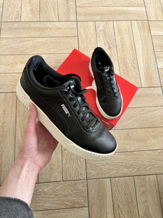 Puma Carina L 40.5 жіночі чорні шкіряні кросівки кеди