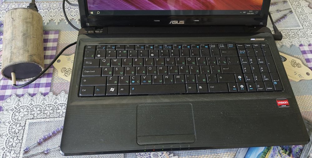 Ноутбук Asus A52N