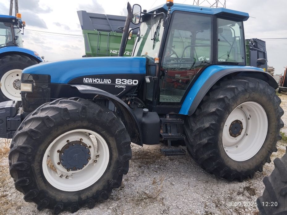 New Holland 8360