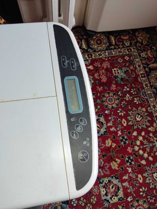 Кондіционер ARISTON портативний, тепло та холод ,на коліщатках.