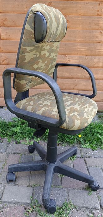 Fotel krzesło obrotowe z regul multicam biurowe szkolne warsztatowe do biurko  survival łowieckie bushraft wojskowe military moro kamuflaż camo mon wz