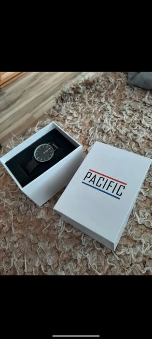 Nowy zegarek Pacific