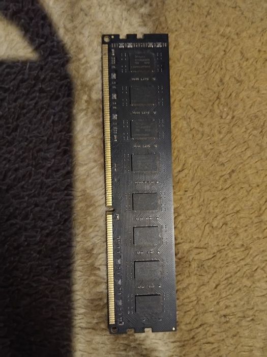 Оперативна Пам'ять ДДР3 Кінгстон 8гб для ПК