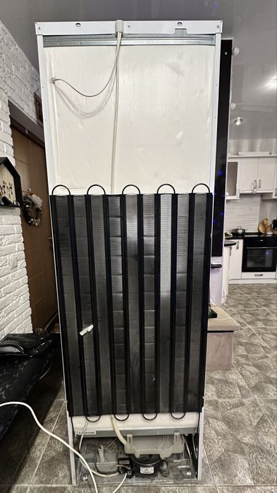 Холодильник INDESIT