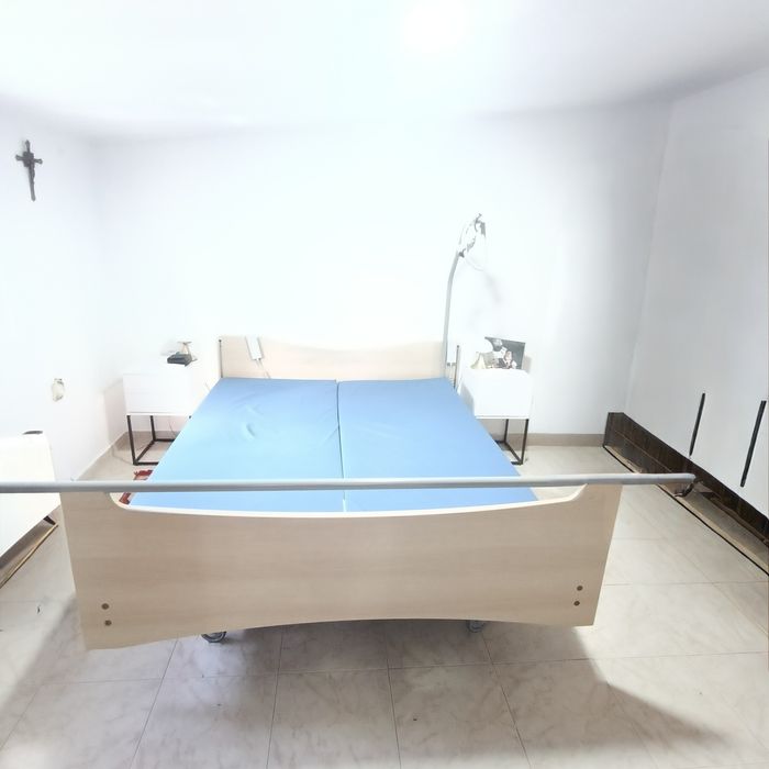 OPORTUNIDADE – Cama Elevatória de Casal Completa