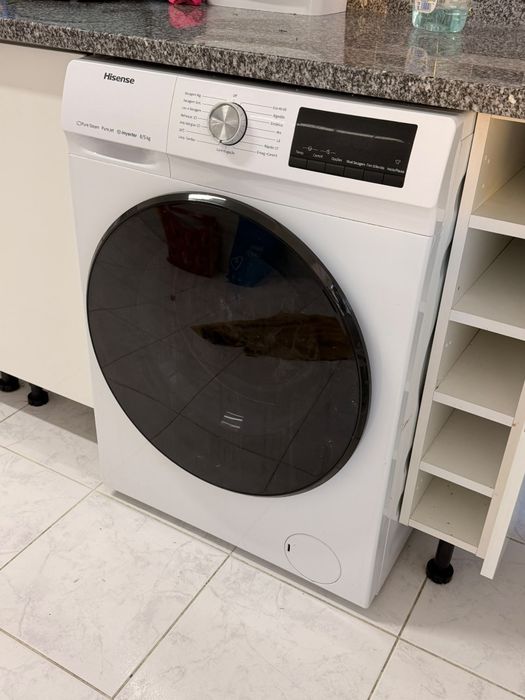 Lava e Seca Hisense 8/5kg Inverter 1400rpm - Pure Steam