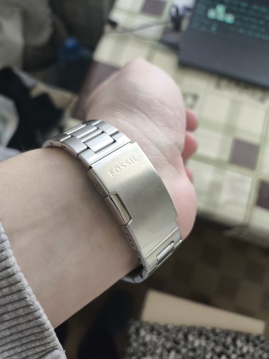 Годинник Fossil сірий