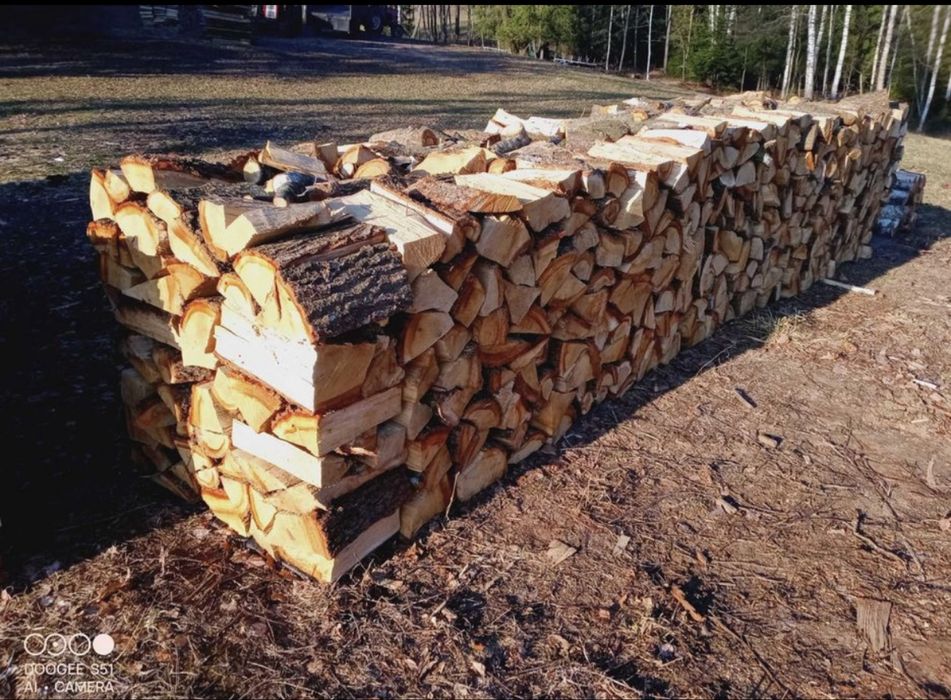 Drewno kominkowo opalowe