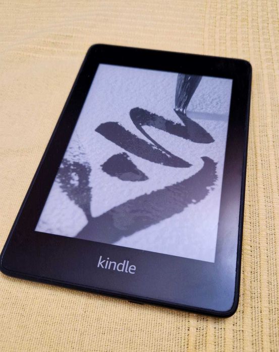 Kindle Paperwhite (10th Generation)