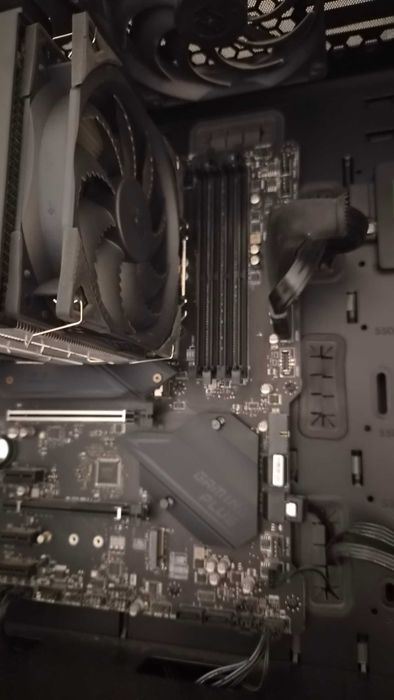 i5 10600k + msi z490 gaming plus