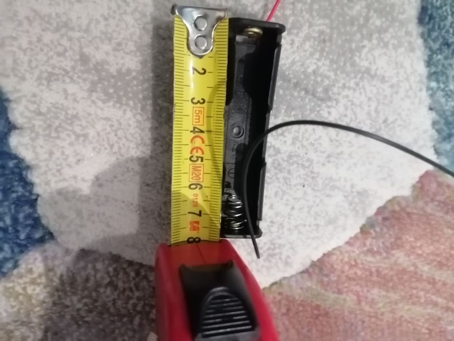 Koszyczek na 1 akumulatorek 3.7V 18650