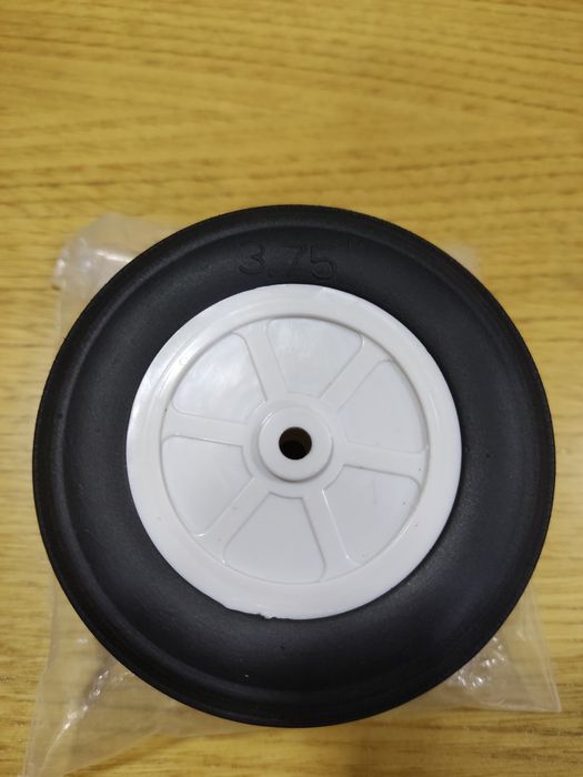 Vário material de aeromodelismo