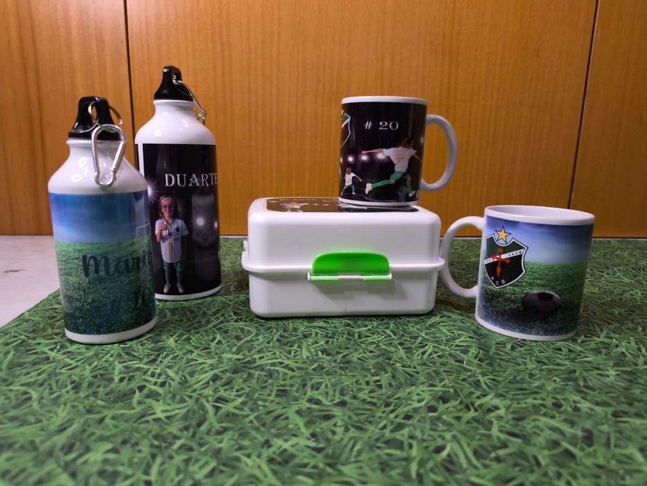 Artigos personalizados caneca, garrafa