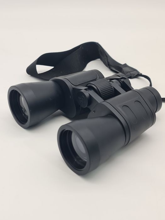 Binóculos com estojo e protecção 10x50