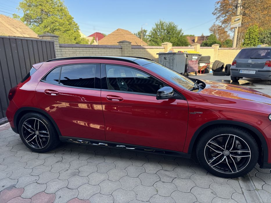 Продам мерс GLA 45 AMG