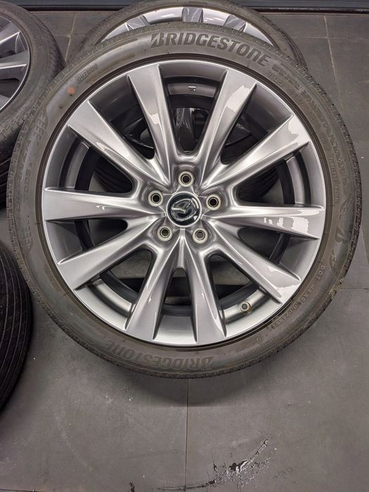 Koła letnie Mazda 3 215/45 R18 Oryginał