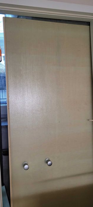 Drzwi szklane  do prysznica wraz  z ramą