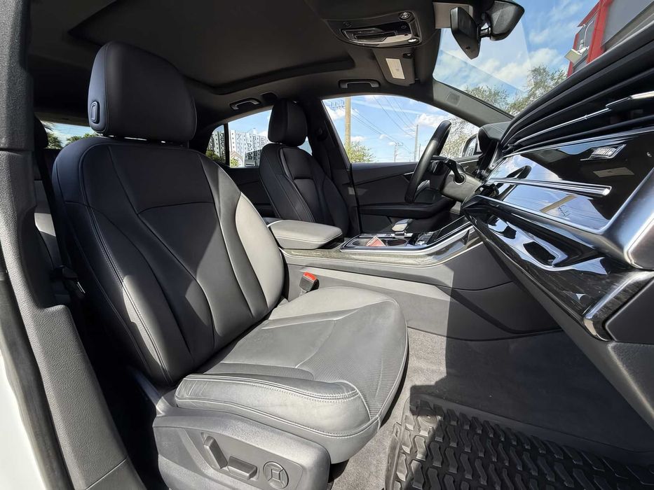 Audi Q8 quattro Prestige      2021