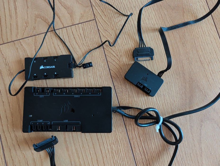 Corsair Commander PRO + Lighting Node PRO + RGB Fan Hub iCUE