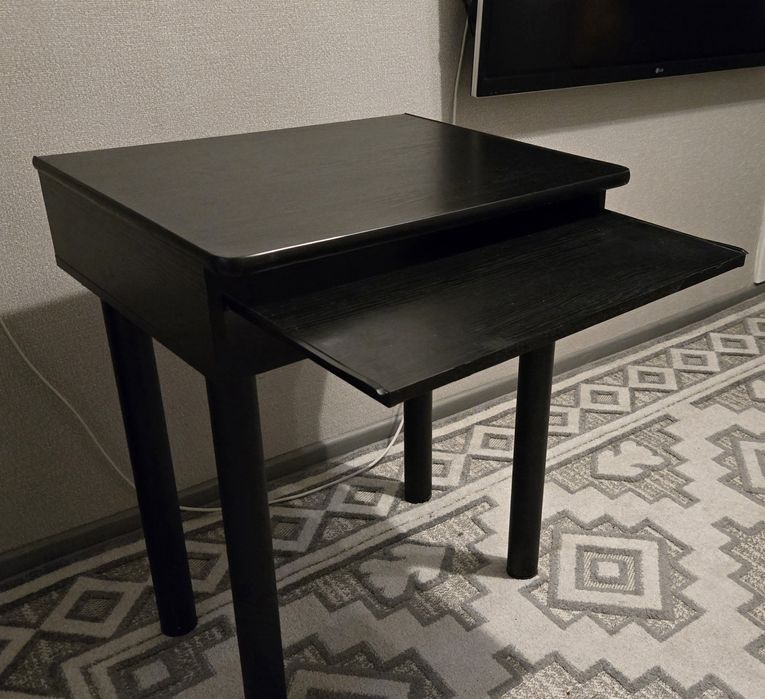 Стіл комп'ютерний письмовий чорний