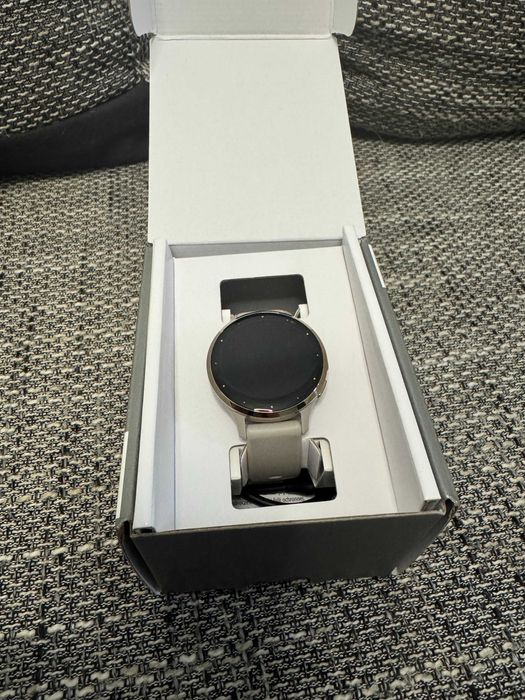 Garmin Venus 3S 41mm Szaro-złoty