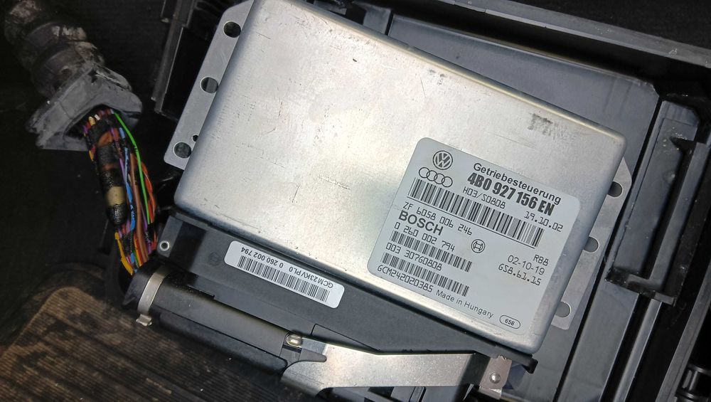 Komputer sterownik skrzyni audi A6 C5 3.0 asn