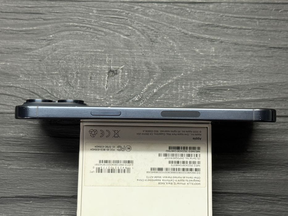 MAГAЗИН iPhone 15 Pro Max 256gb Neverlock ГАРАНТИЯ/TradeIn/Bыкyп/Oбмeн