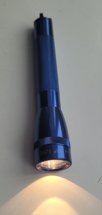 Mini latarka firmy Maglite USA