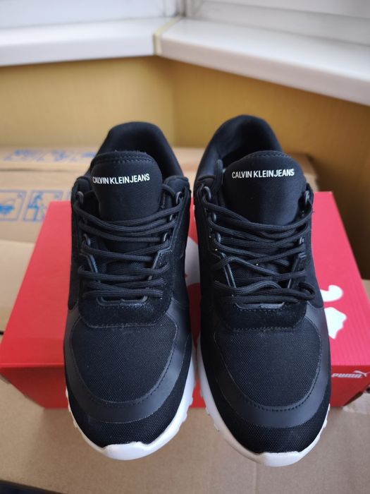 Якісні жіночі кросівки!!!