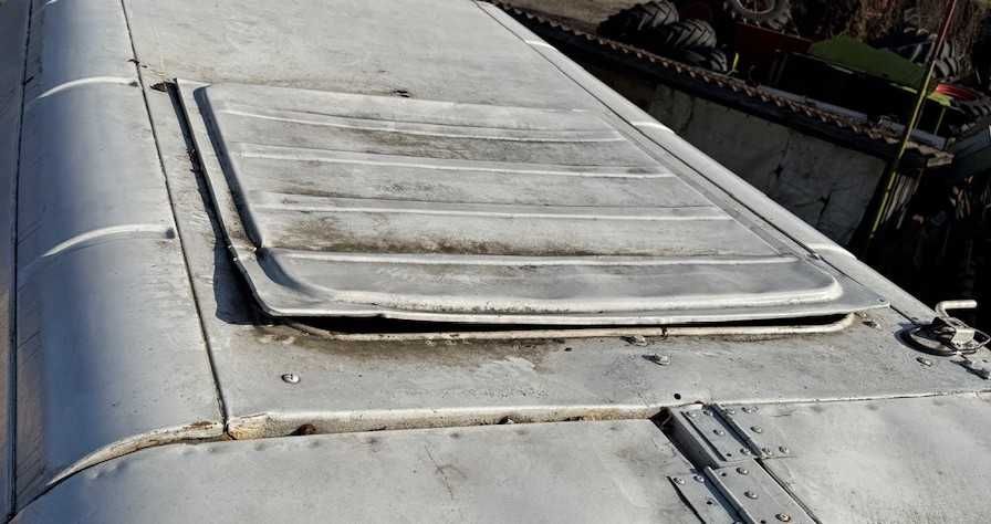 Pokrywa zbiornika ziarna kombajn claas Dominator 78,86,98 inne