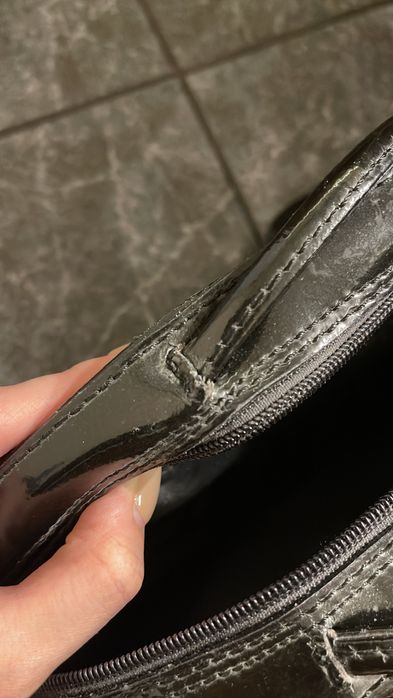 Сумка Valentino.