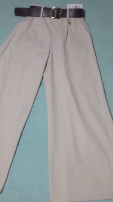 Calças novas bombazina bege - Veste até 42