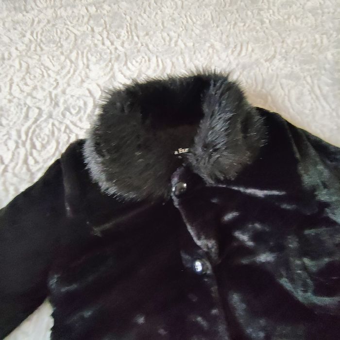 Futerko koloru czarnego