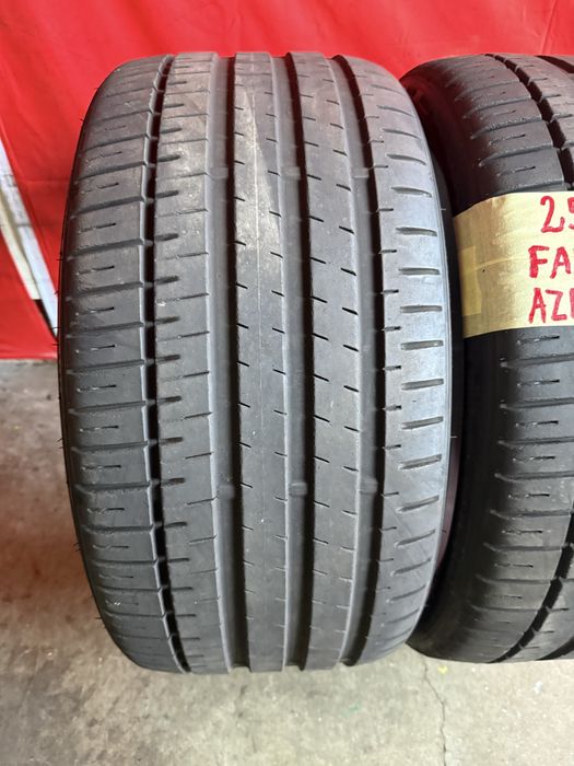 Pneys 255/30/20 Falken Impecaveis