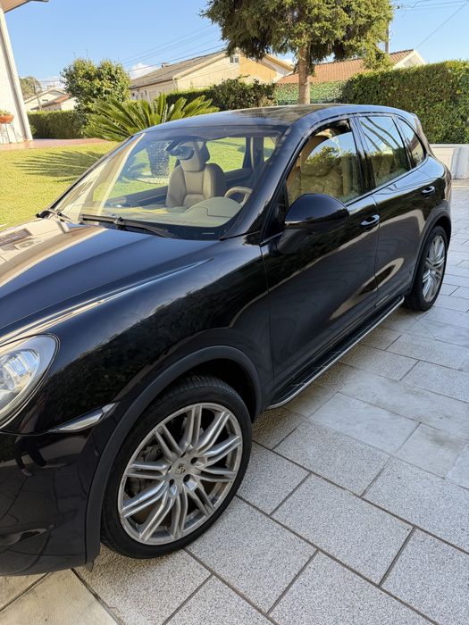 Porsche Cayenne S Hybrid — photo 3