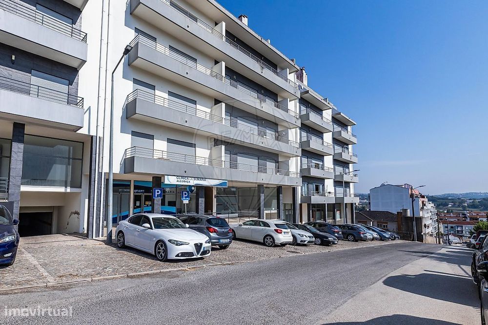 Apartamento T4 para venda
