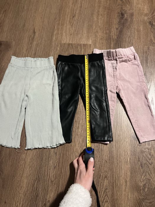 на дівчинку на рік шапка джинси лосини костюми zara