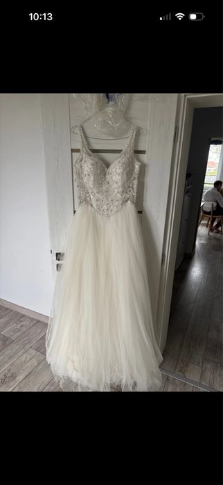 Piękna sukienka ślubna  księżniczka  ivory