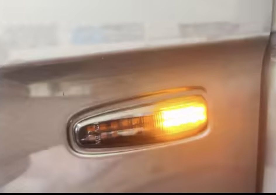 Динамические поворотники Lancer X / Outlander