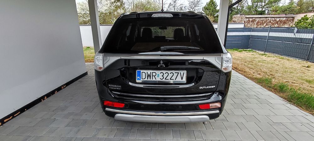 Mitsubishi Outlander 2.0Ben+LPG 4x4