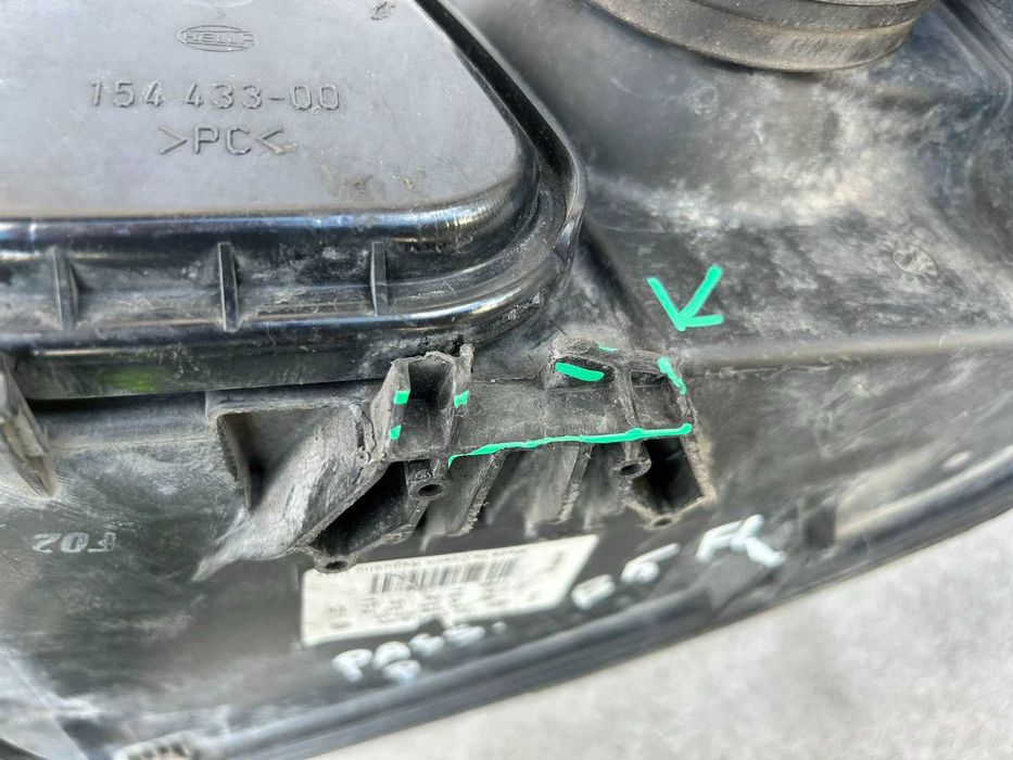 Фара права (галоген) (рестайл) Volkswagen Passat B5 (2000-2005р.в)