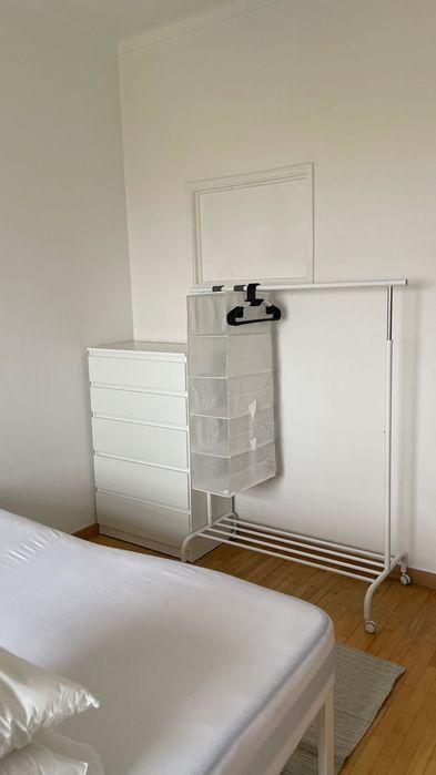 Quartos Amplos Para Arrendar - Barreiro/Lavradio - Despesas Incluídas