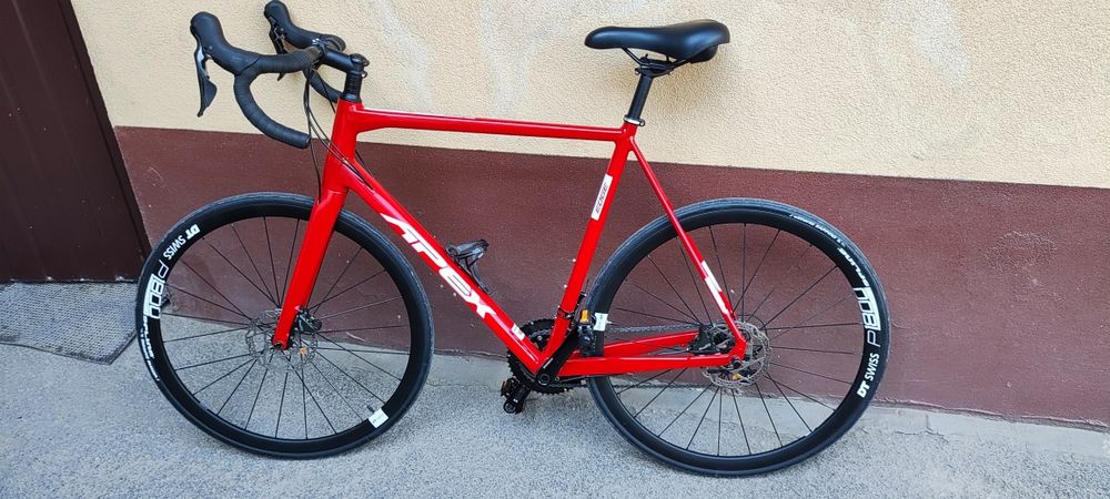 Sprzedam rower szosowy Apex Edge rozm XL