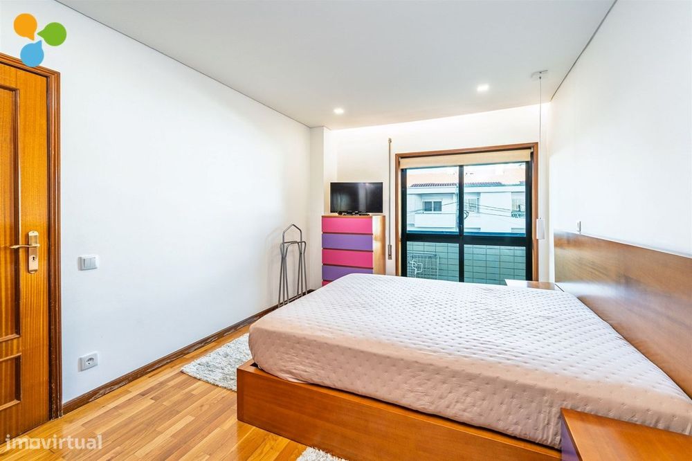 T2 com Suite, Varandas, Garagem e Arrumos - Centro da Maia