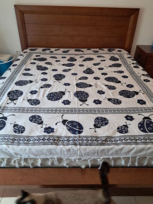 Cama casal madeira maciça