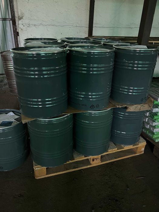 Бочка б/у об'ємом 50л.; 100л.з кришкою. -від 300грн./шт.