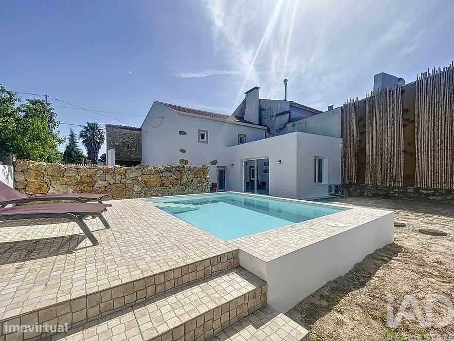 Casa / Villa T3 em Cadima de 203,00 m2